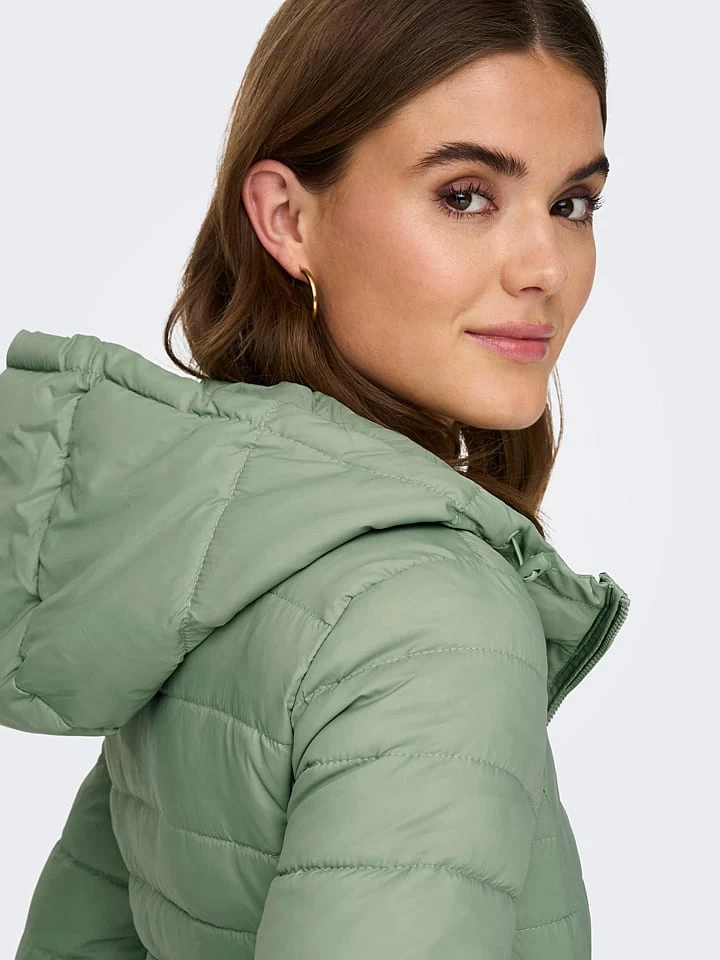 ONLY Steppjacke In Grün 5 ONLY Steppjacke In Grün – Bild 5