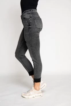 Jeans NOVA Black In Schwarz -Angebote Mode Perle Store zhrill jeans nova black in schwarz 3